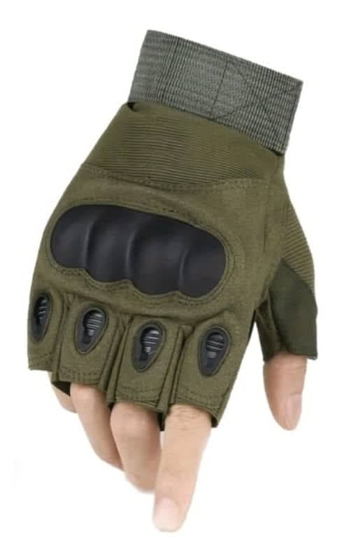 Guantillas con protección verdes